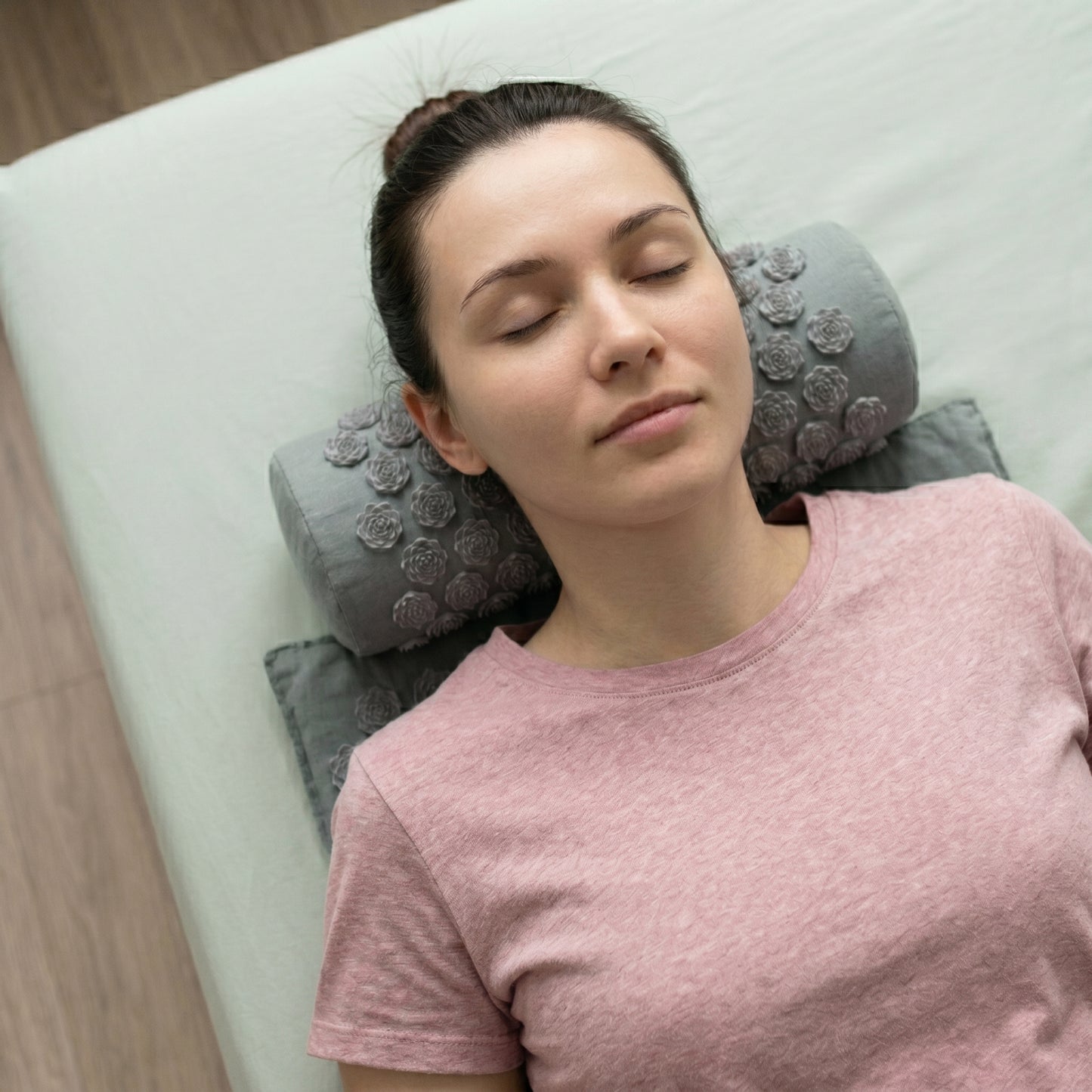 Somnia Relief Mat - The After-Work Recovery Mat for Desk Workers